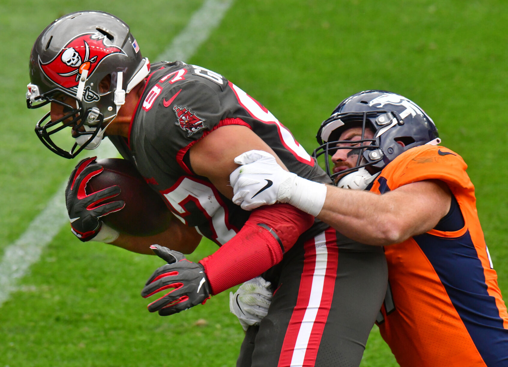 092820-s-broncos 21.JPG